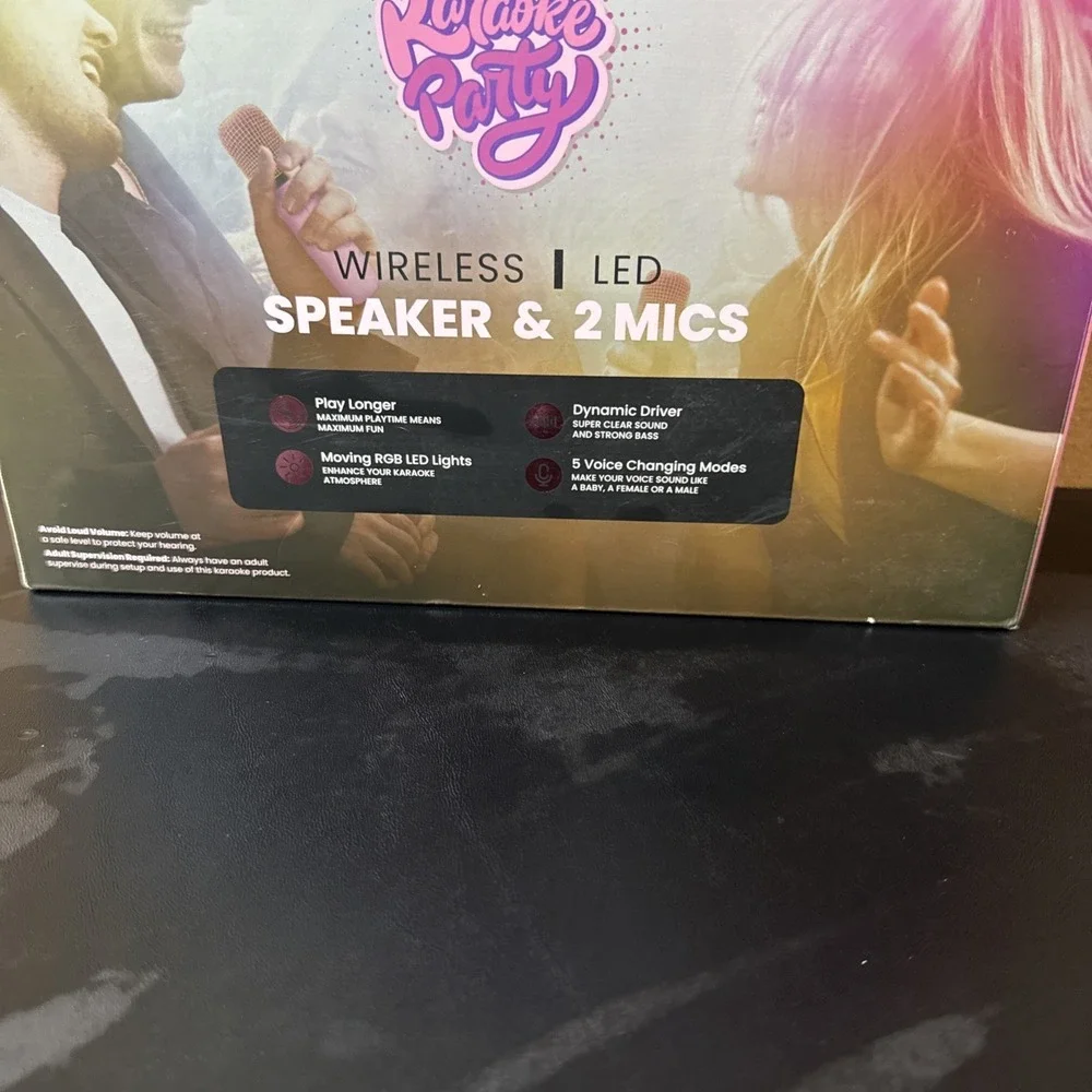 Karaoke Party‎ Wireless LED karaoke Speaker With 2 Mics NIB